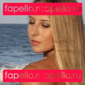 Kelly Young Onlyfans Photo Gallery 