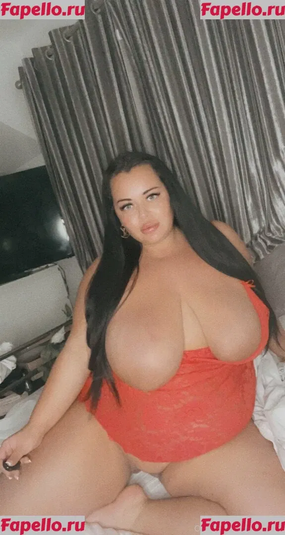curvykb Onlyfans Photo Gallery 