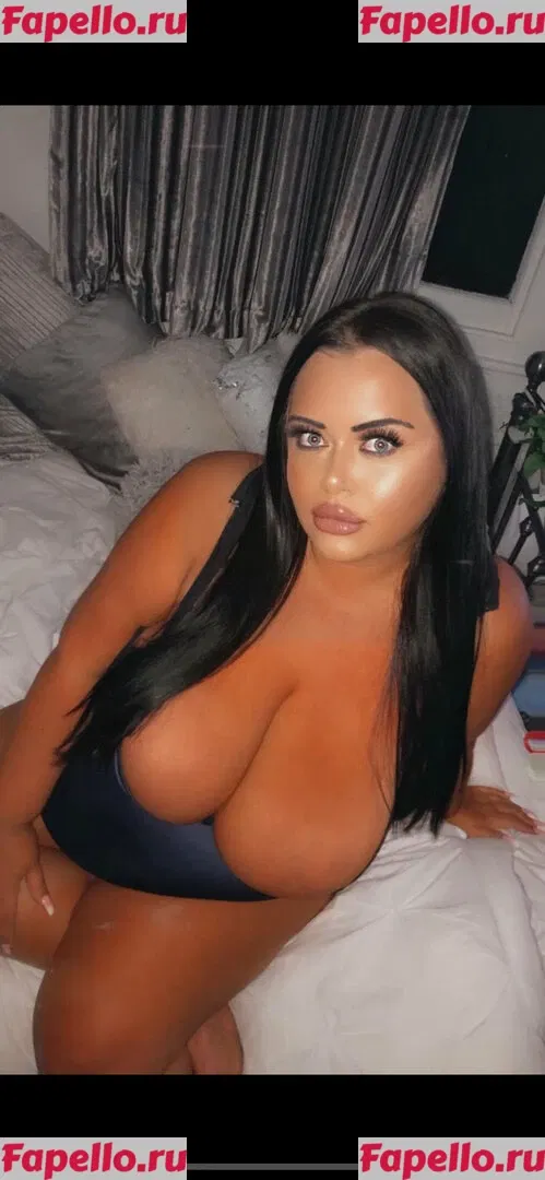 curvykb Onlyfans Photo Gallery 