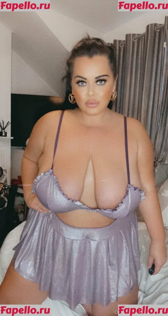 curvykb Onlyfans Photo Gallery 