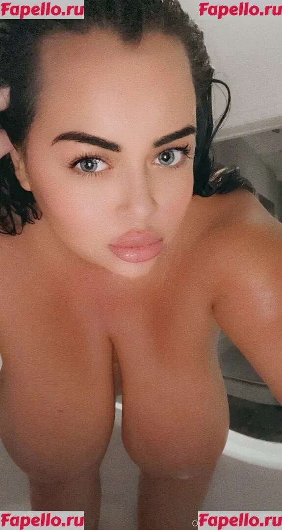 curvykb Onlyfans Photo Gallery 