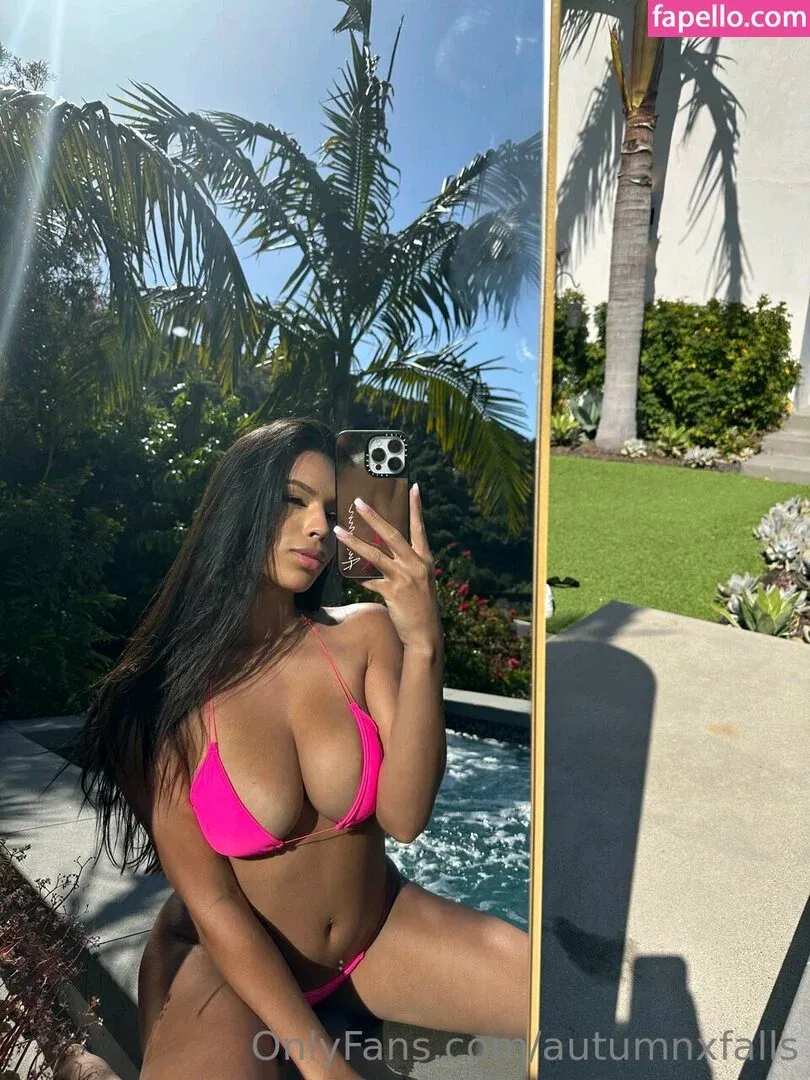 Autumn Falls Onlyfans Photo Gallery 