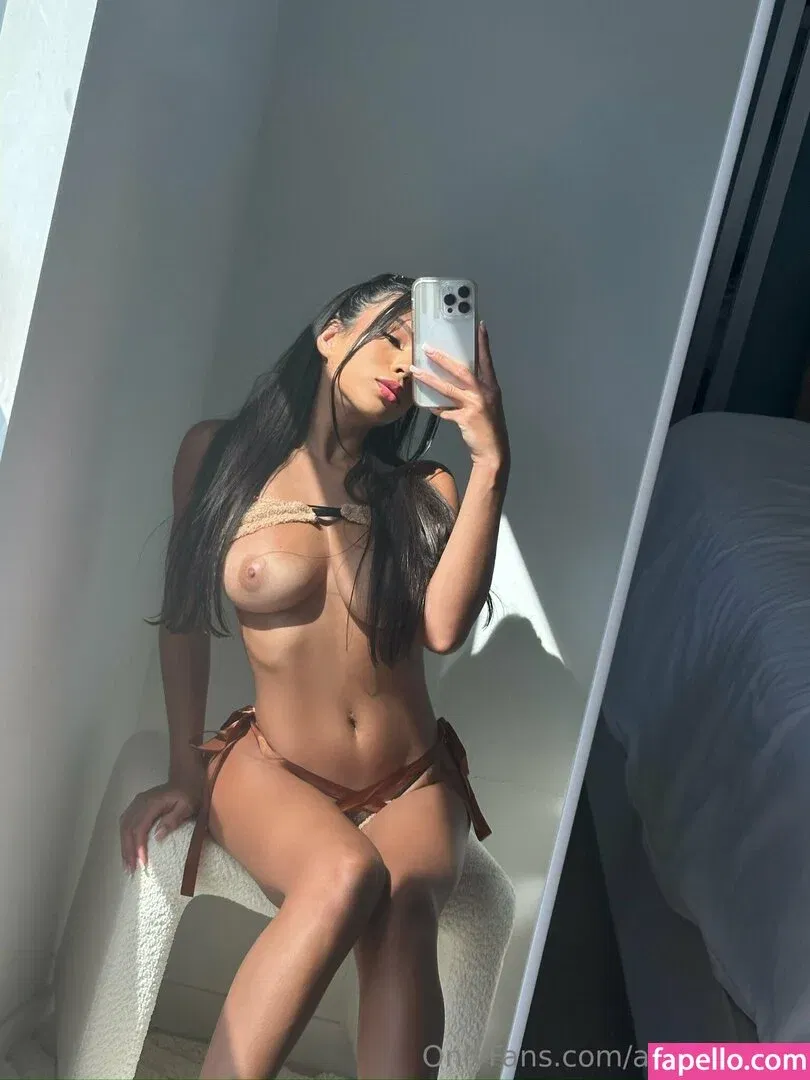 Autumn Falls Onlyfans Photo Gallery 