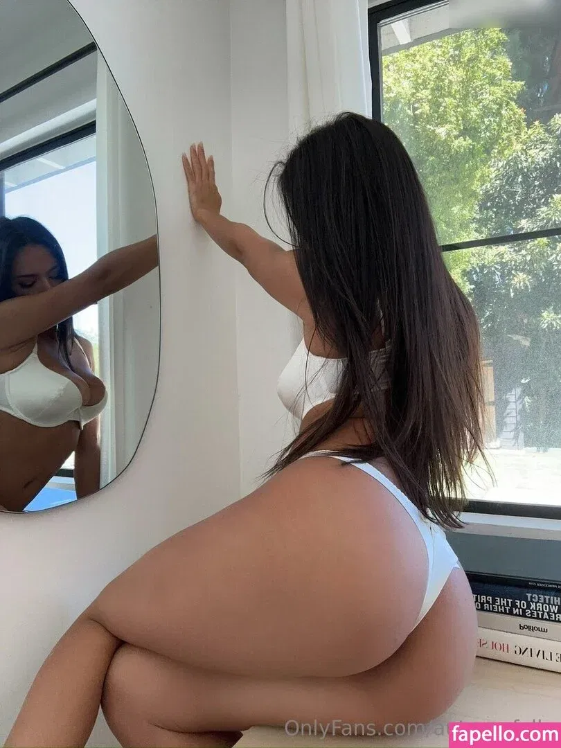 Autumn Falls Onlyfans Photo Gallery 