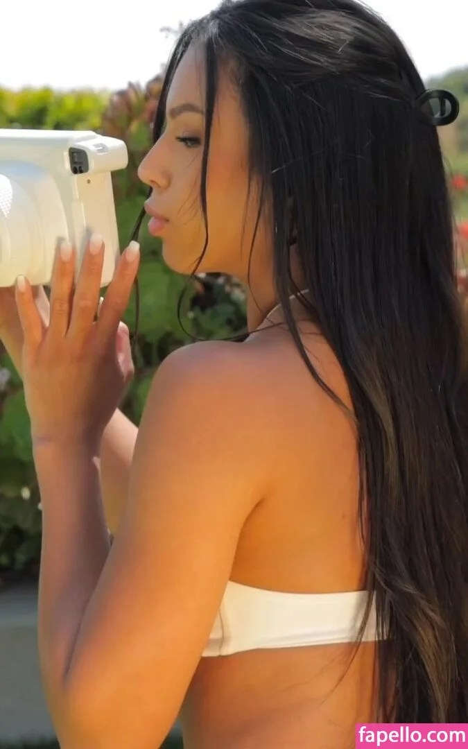 Autumn Falls Onlyfans Photo Gallery 