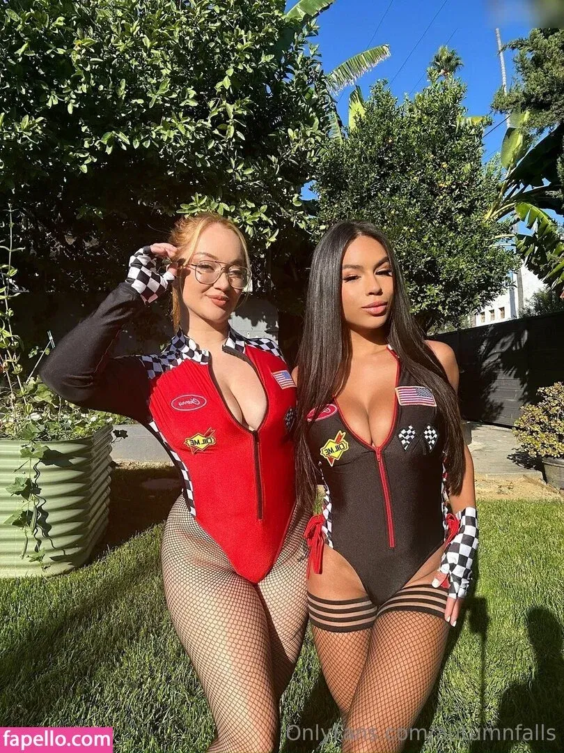 Autumn Falls Onlyfans Photo Gallery 