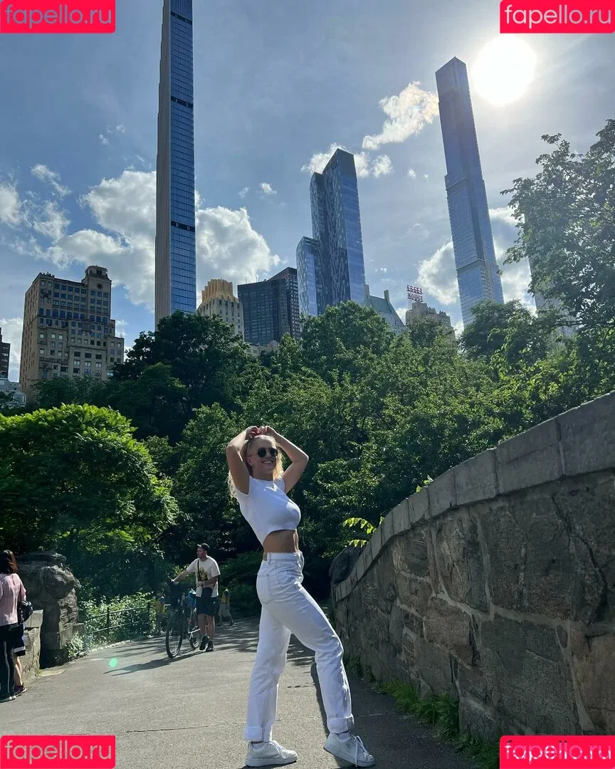 Mimi Lintrup Onlyfans Photo Gallery 