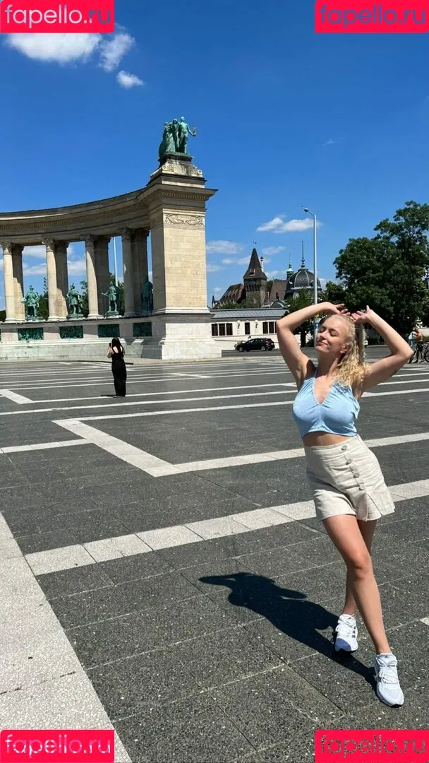 Mimi Lintrup Onlyfans Photo Gallery 