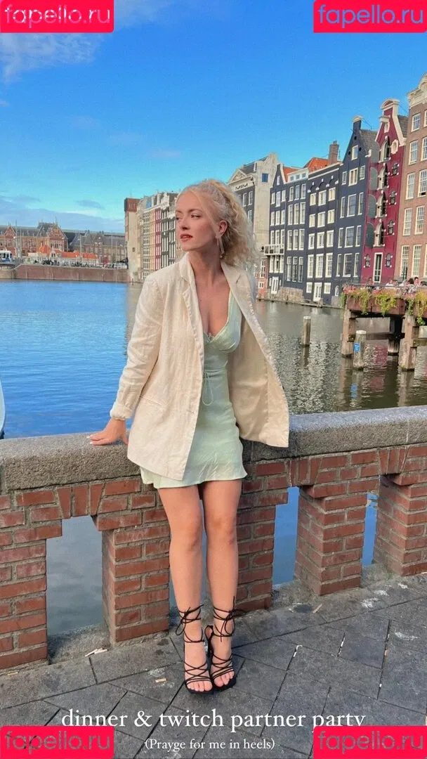 Mimi Lintrup Onlyfans Photo Gallery 