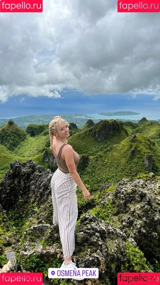 Mimi Lintrup Onlyfans Photo Gallery 