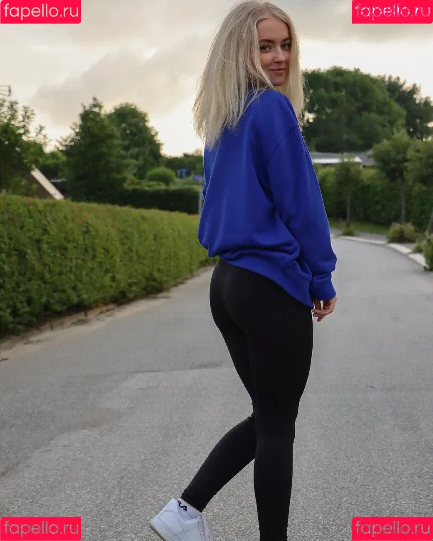 Mimi Lintrup Onlyfans Photo Gallery 