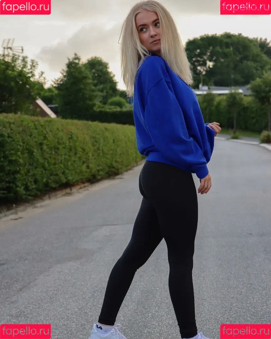 Mimi Lintrup Onlyfans Photo Gallery 