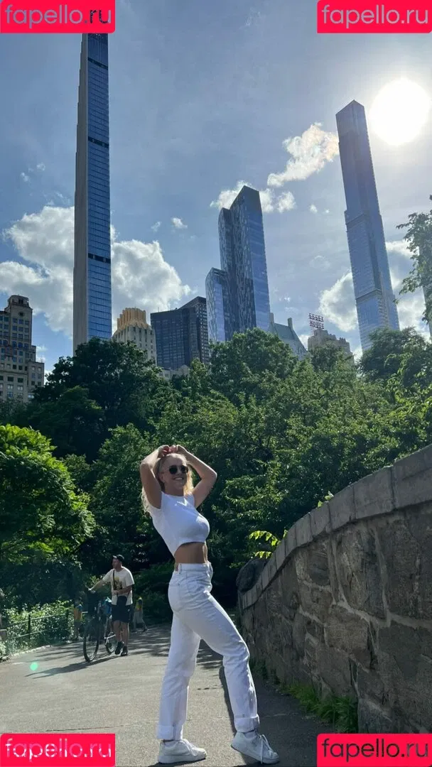 Mimi Lintrup Onlyfans Photo Gallery 