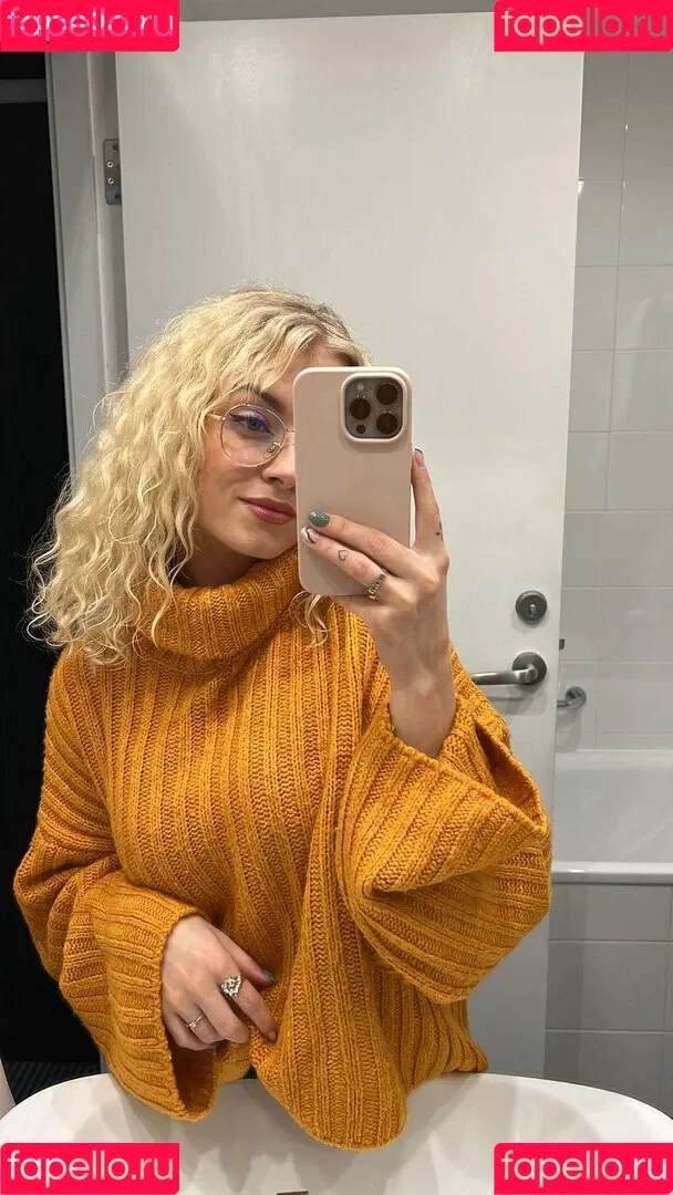 Mimi Lintrup Onlyfans Photo Gallery 