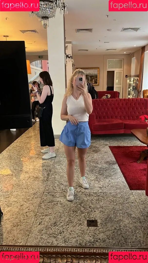Mimi Lintrup Onlyfans Photo Gallery 