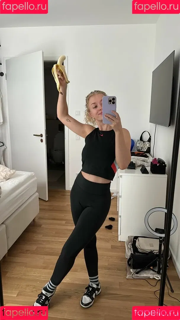 Mimi Lintrup Onlyfans Photo Gallery 
