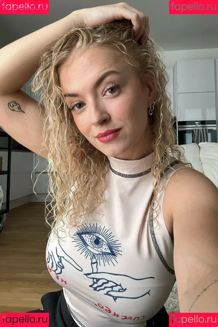 Mimi Lintrup Onlyfans Photo Gallery 