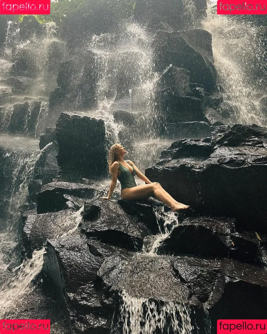Mimi Lintrup Onlyfans Photo Gallery 