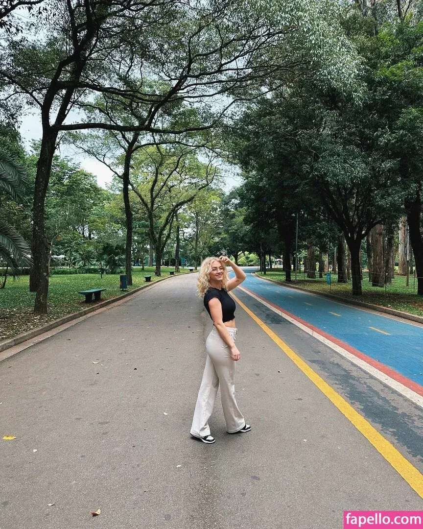 Mimi Lintrup Onlyfans Photo Gallery 