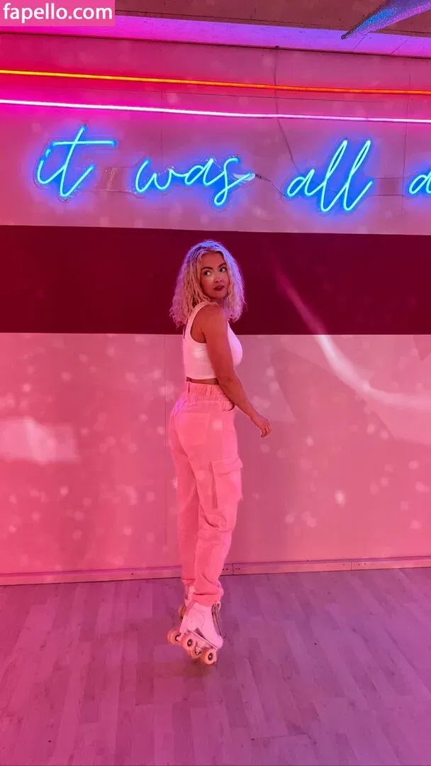 Mimi Lintrup Onlyfans Photo Gallery 