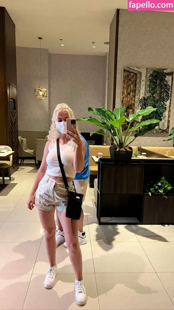 Mimi Lintrup Onlyfans Photo Gallery 