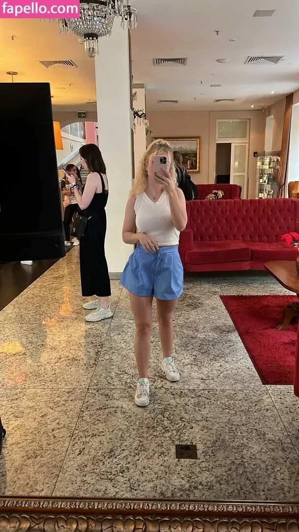 Mimi Lintrup Onlyfans Photo Gallery 