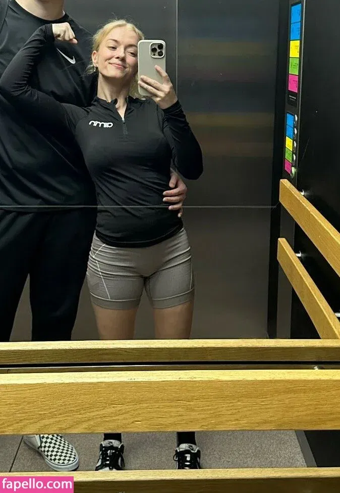 Mimi Lintrup Onlyfans Photo Gallery 