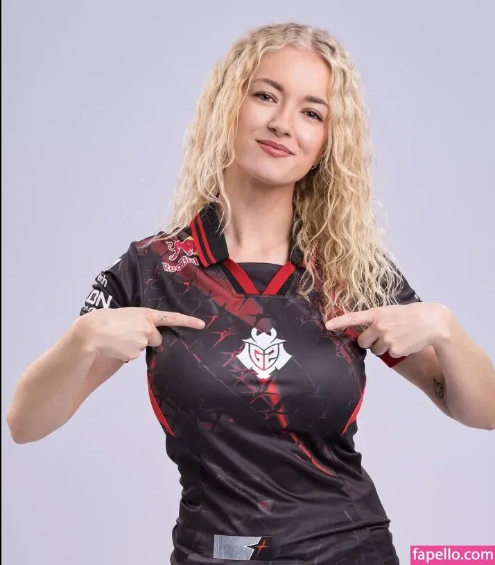 Mimi Lintrup Onlyfans Photo Gallery 