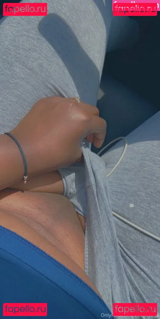 vickyhyuga Onlyfans Photo Gallery 