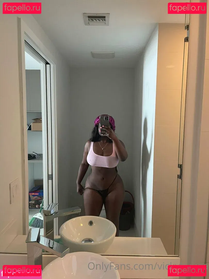 vickyhyuga Onlyfans Photo Gallery 