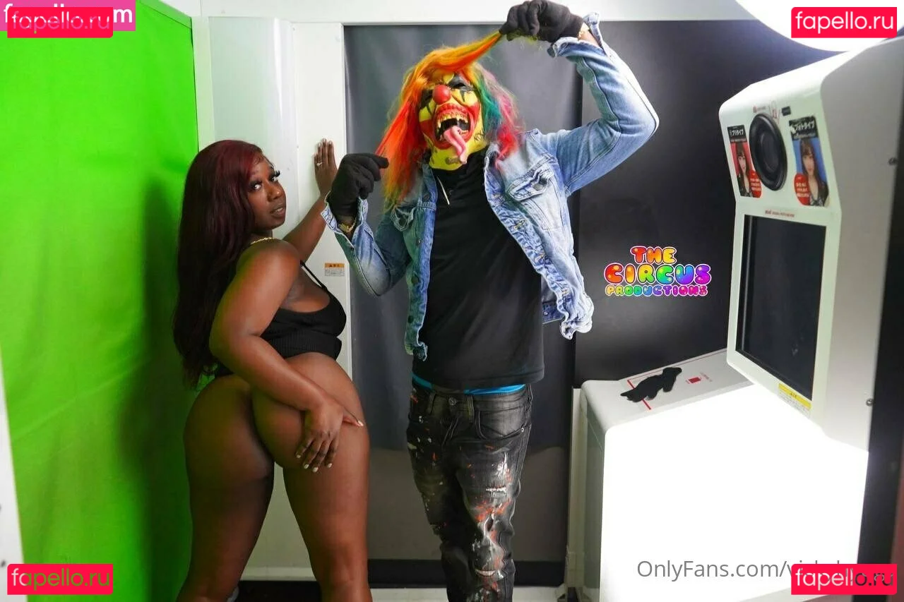 vickyhyuga Onlyfans Photo Gallery 