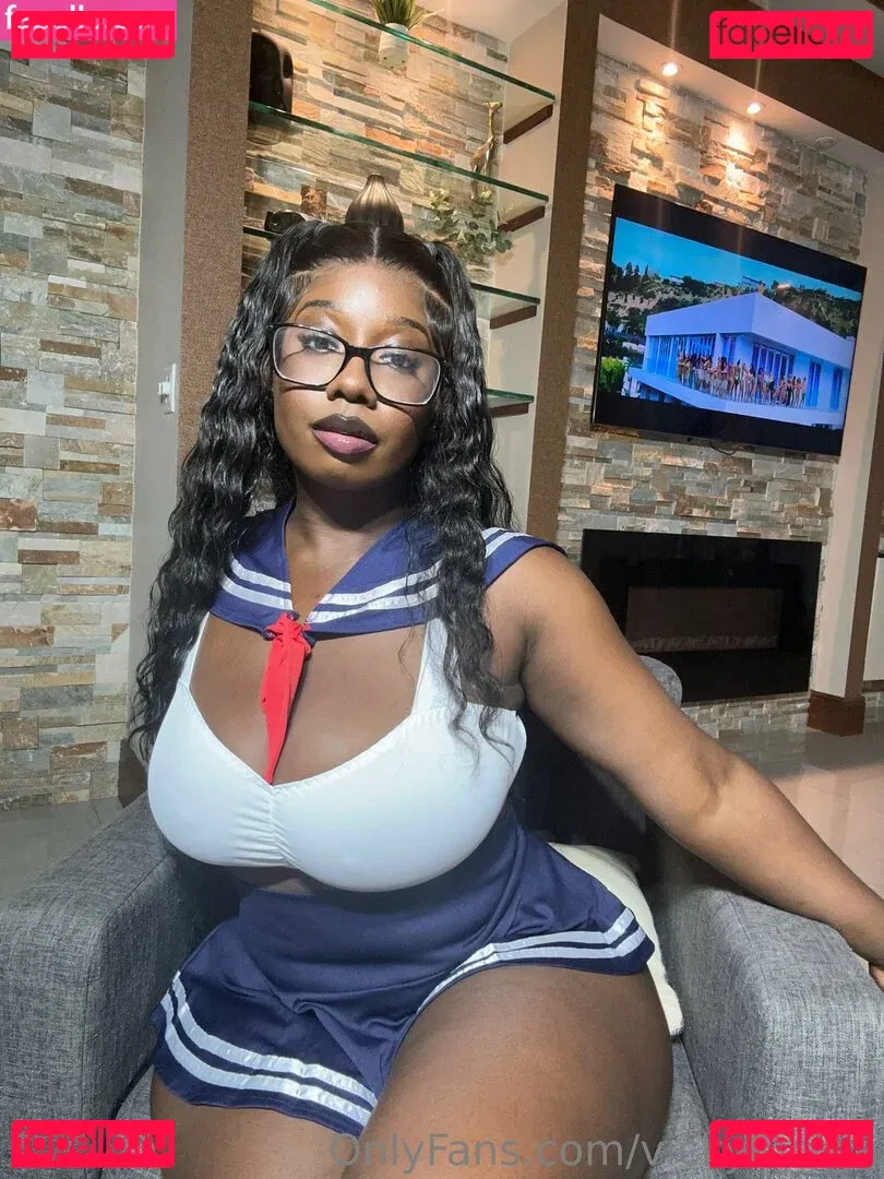 vickyhyuga Onlyfans Photo Gallery 