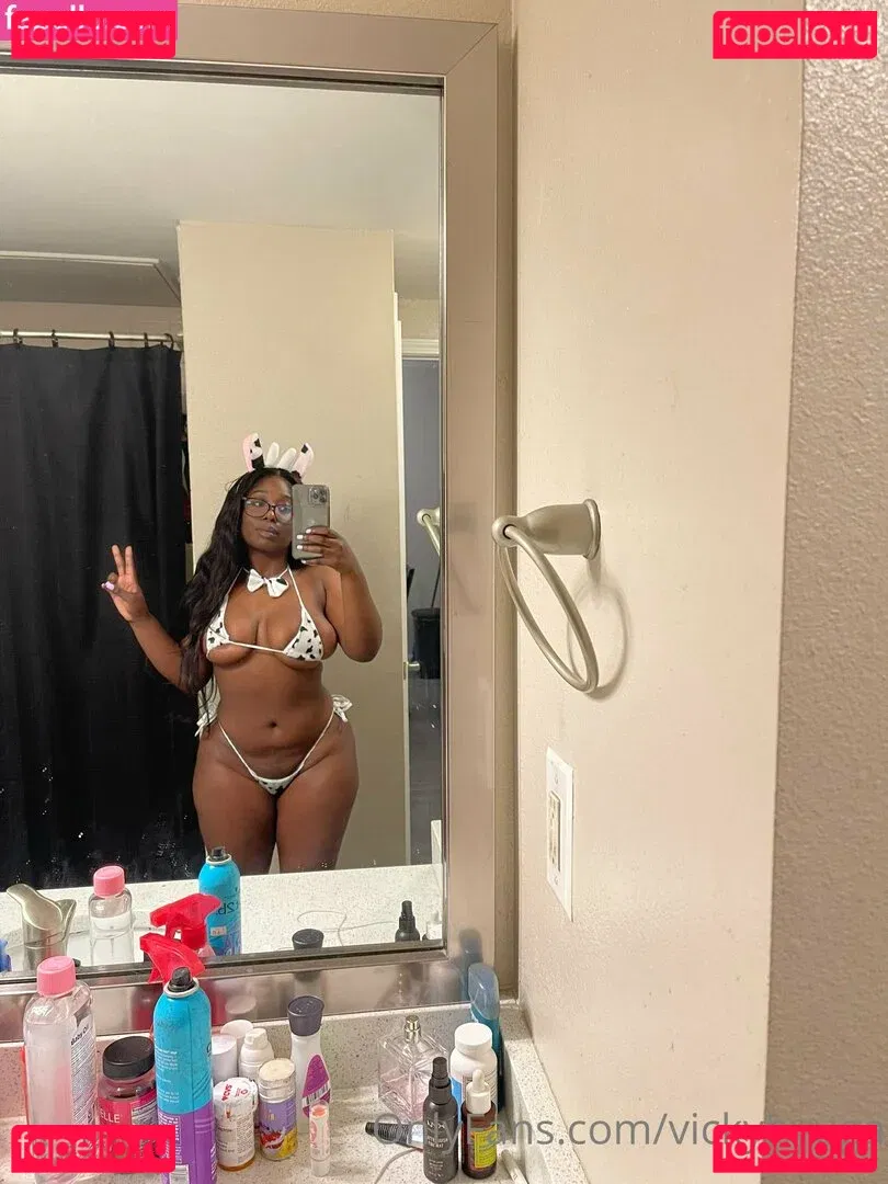 vickyhyuga Onlyfans Photo Gallery 