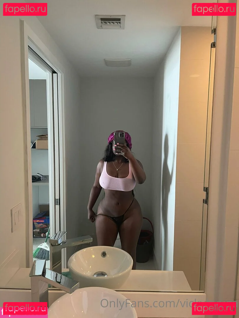 vickyhyuga Onlyfans Photo Gallery 