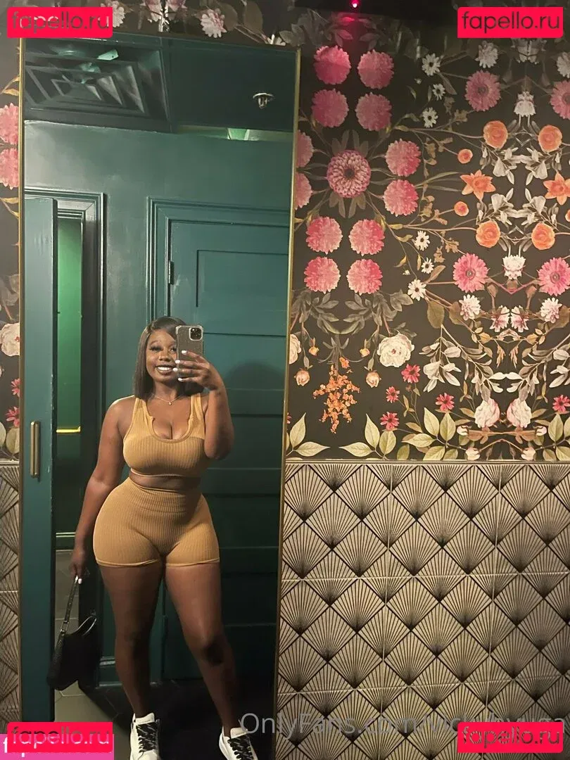 vickyhyuga Onlyfans Photo Gallery 