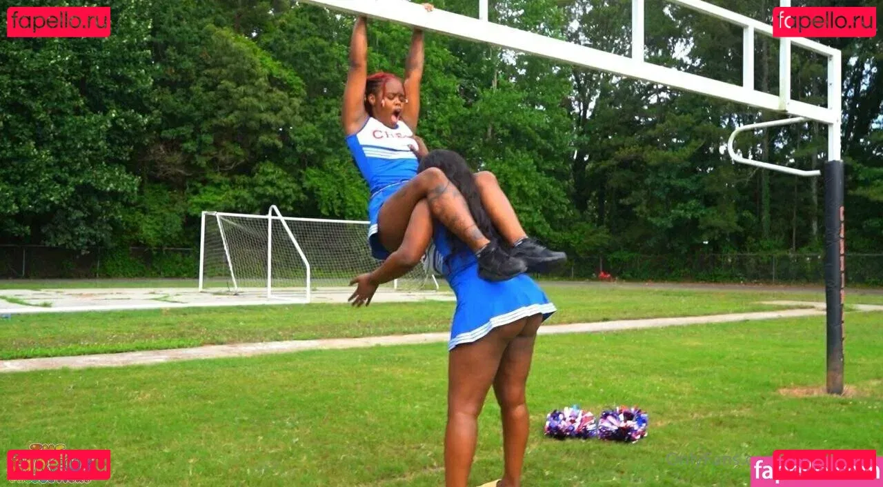 vickyhyuga Onlyfans Photo Gallery 