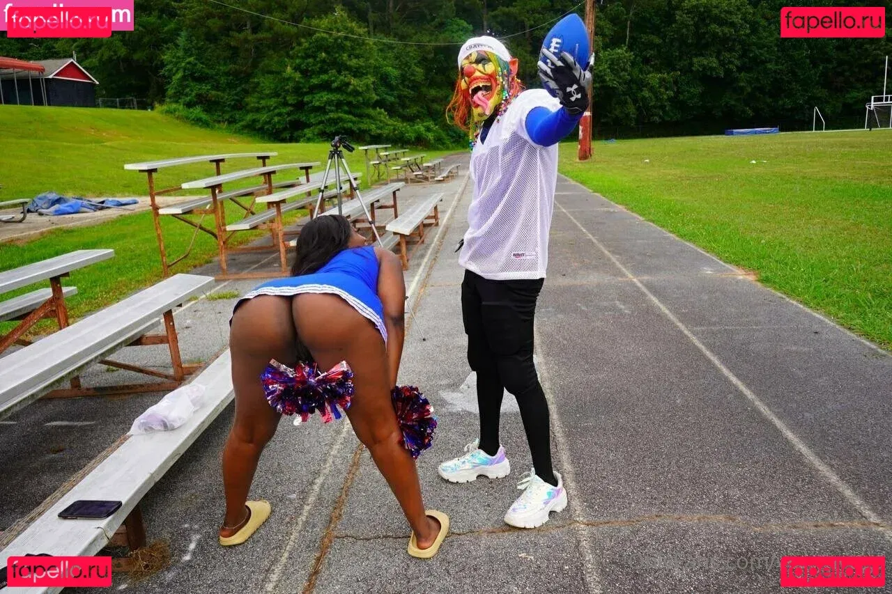 vickyhyuga Onlyfans Photo Gallery 