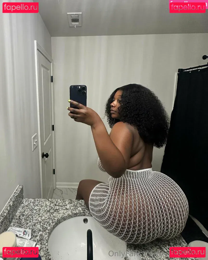 vickyhyuga Onlyfans Photo Gallery 