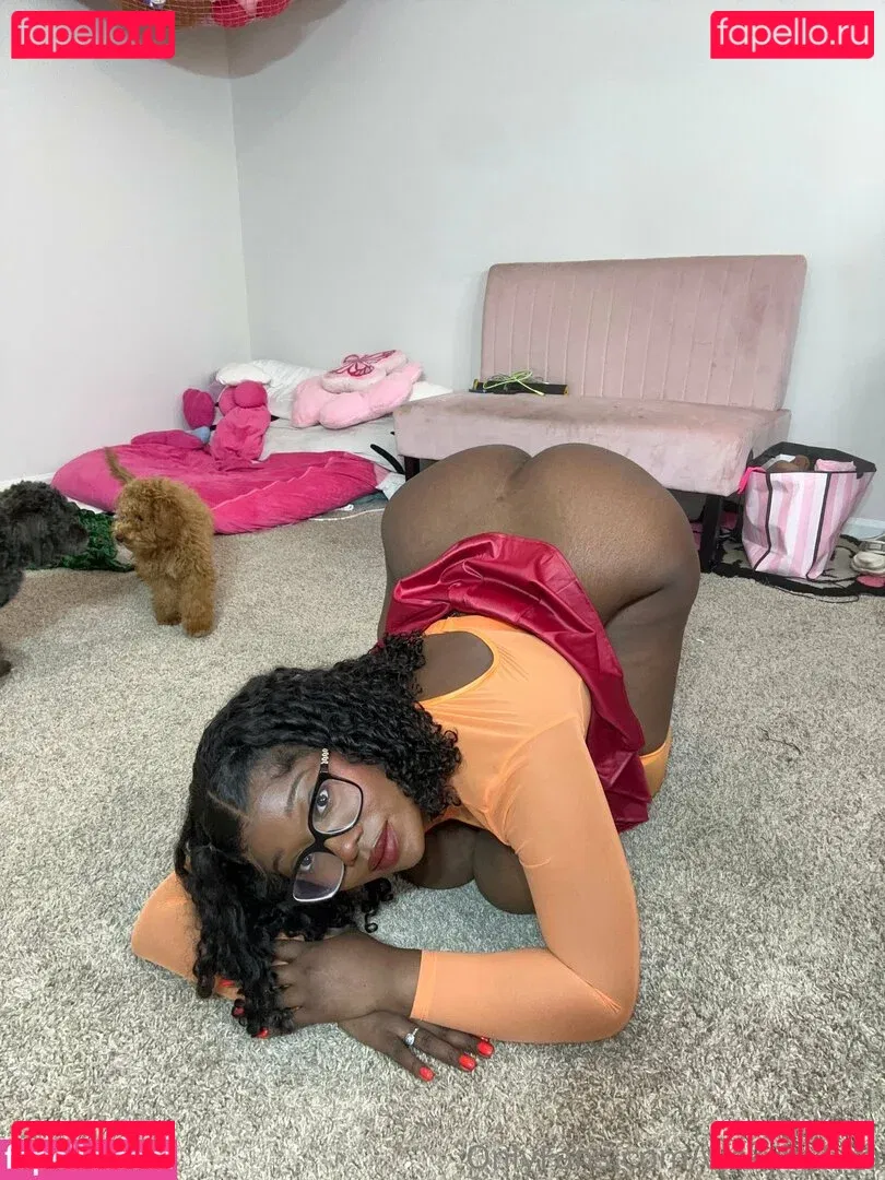 vickyhyuga Onlyfans Photo Gallery 