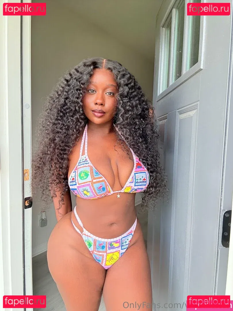 vickyhyuga Onlyfans Photo Gallery 