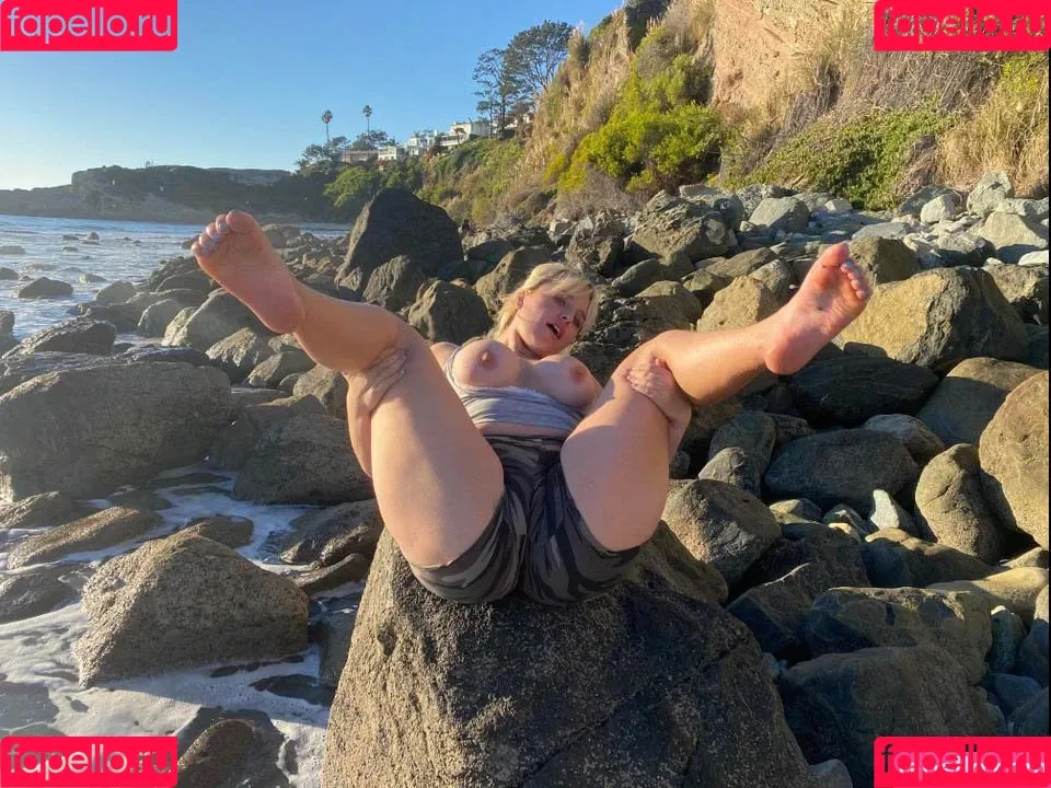 isthatcharlotte Onlyfans Photo Gallery 