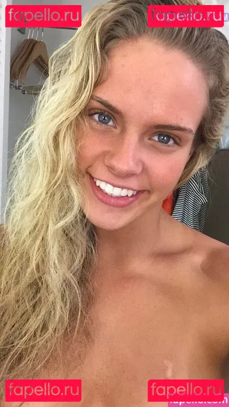 oliviaabonn Onlyfans Photo Gallery 