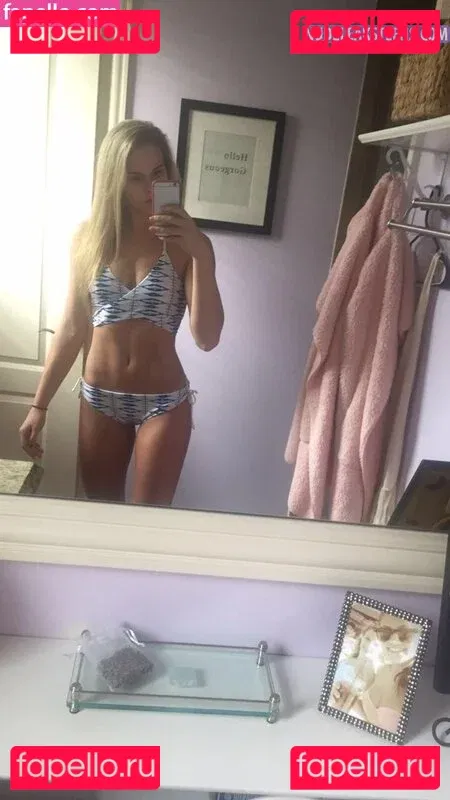 oliviaabonn Onlyfans Photo Gallery 