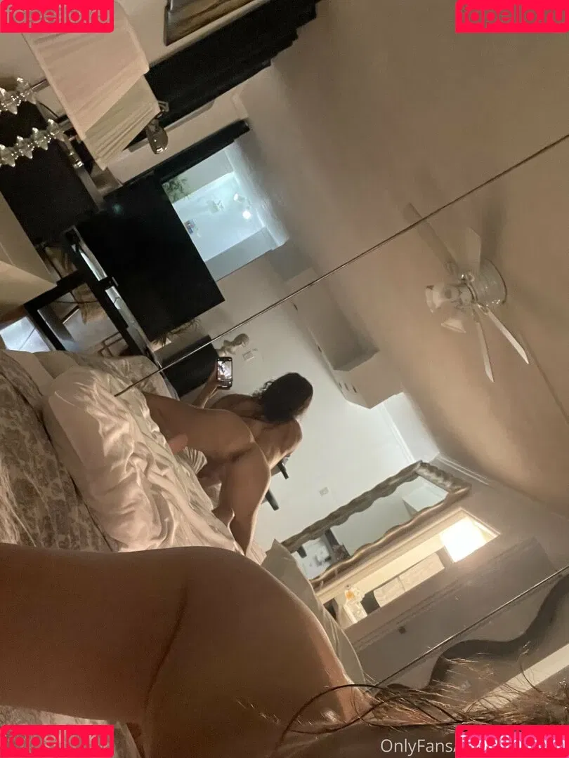 michellekunis Onlyfans Photo Gallery 