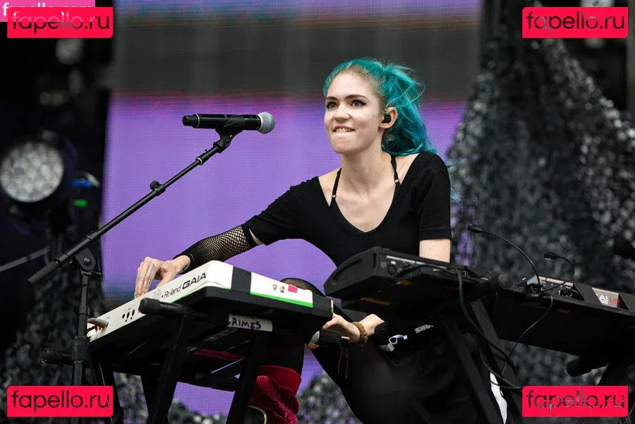 Grimes Onlyfans Photo Gallery 