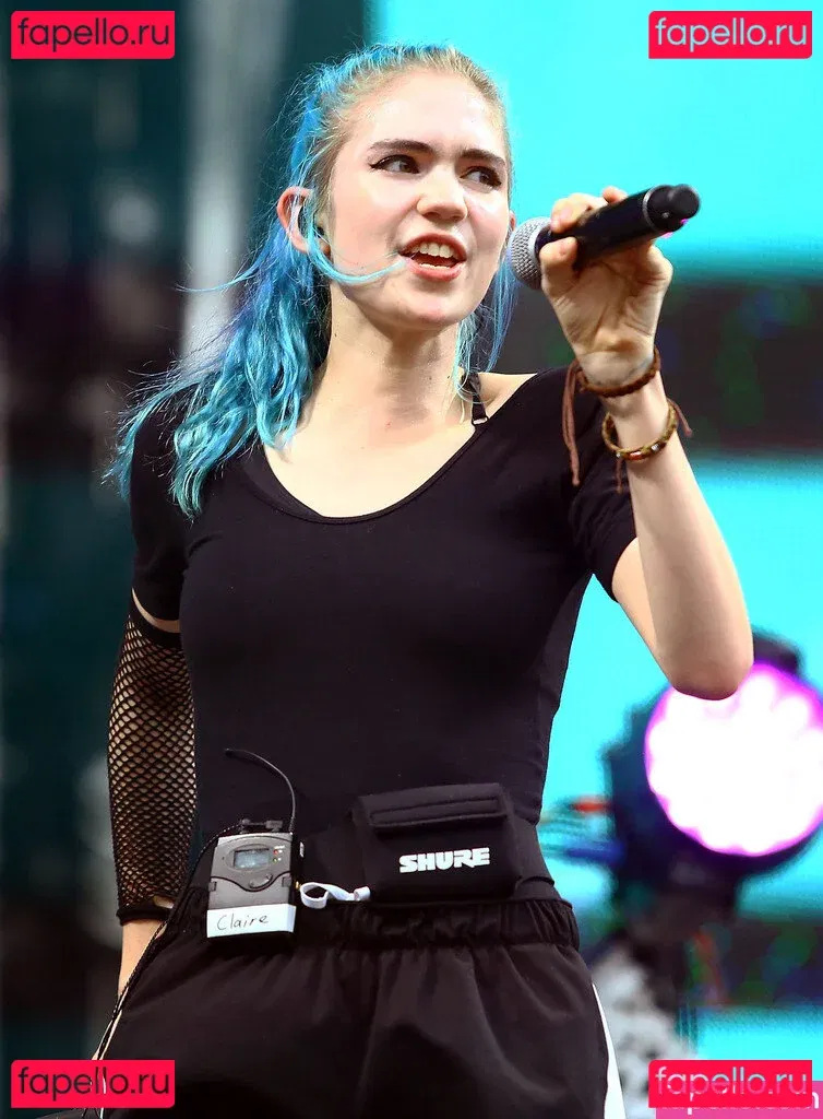 Grimes Onlyfans Photo Gallery 