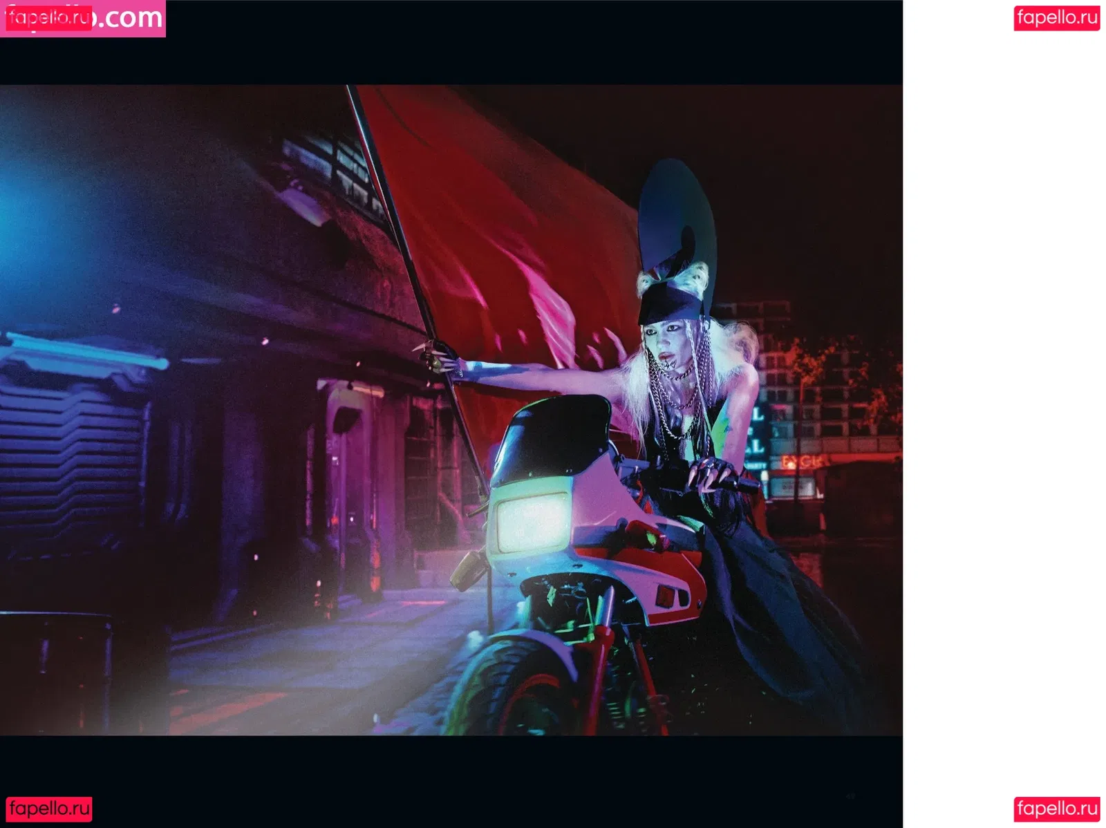 Grimes Onlyfans Photo Gallery 