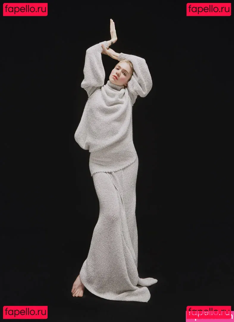 Grimes Onlyfans Photo Gallery 