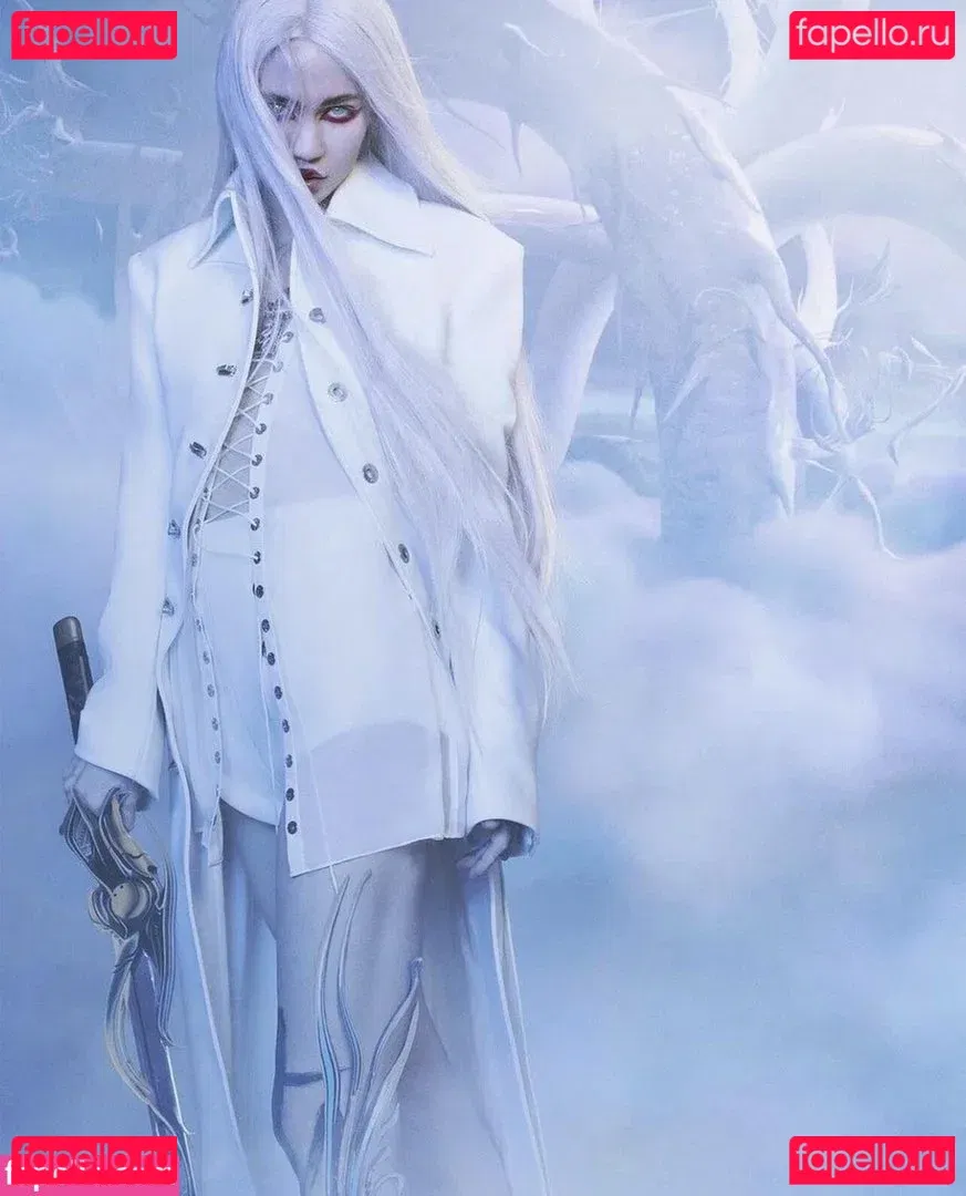 Grimes Onlyfans Photo Gallery 