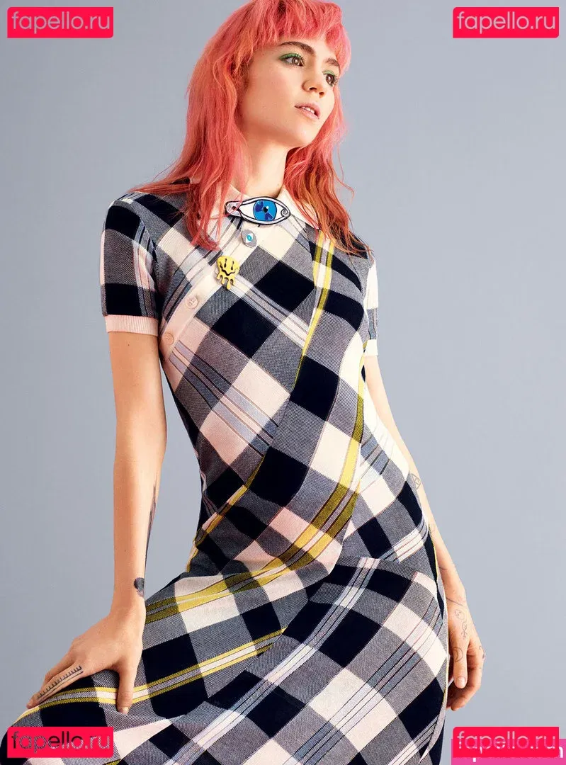 Grimes Onlyfans Photo Gallery 